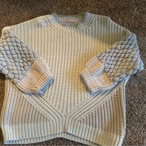 ROOM 34: Cozy Sweater. Good Condition